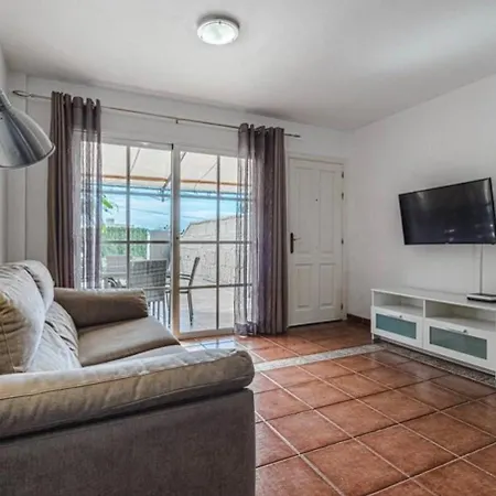 Dom wakacyjny Comfy Duplex For Family Vacations Callao Salvaje
