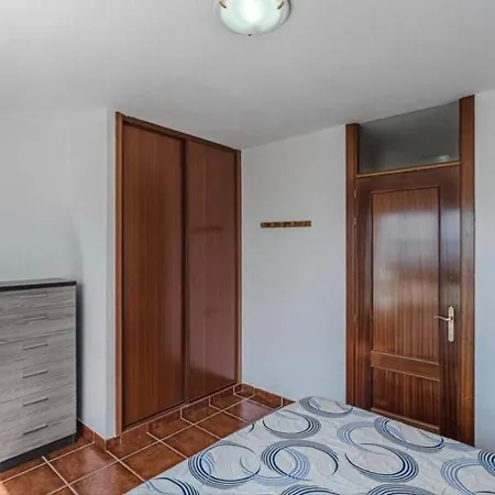 Comfy Duplex For Family Vacations * 칼라오살바헤